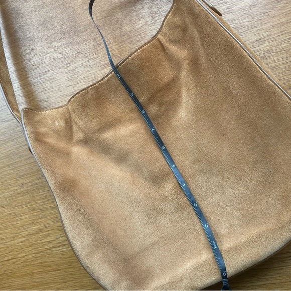 RARE Suede Mansur Gavriel shoulder bag- gorgeous camel color! - Picture 13 of 14